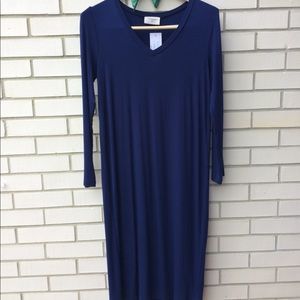 NWT Everly Midi Long Sleeve Dress